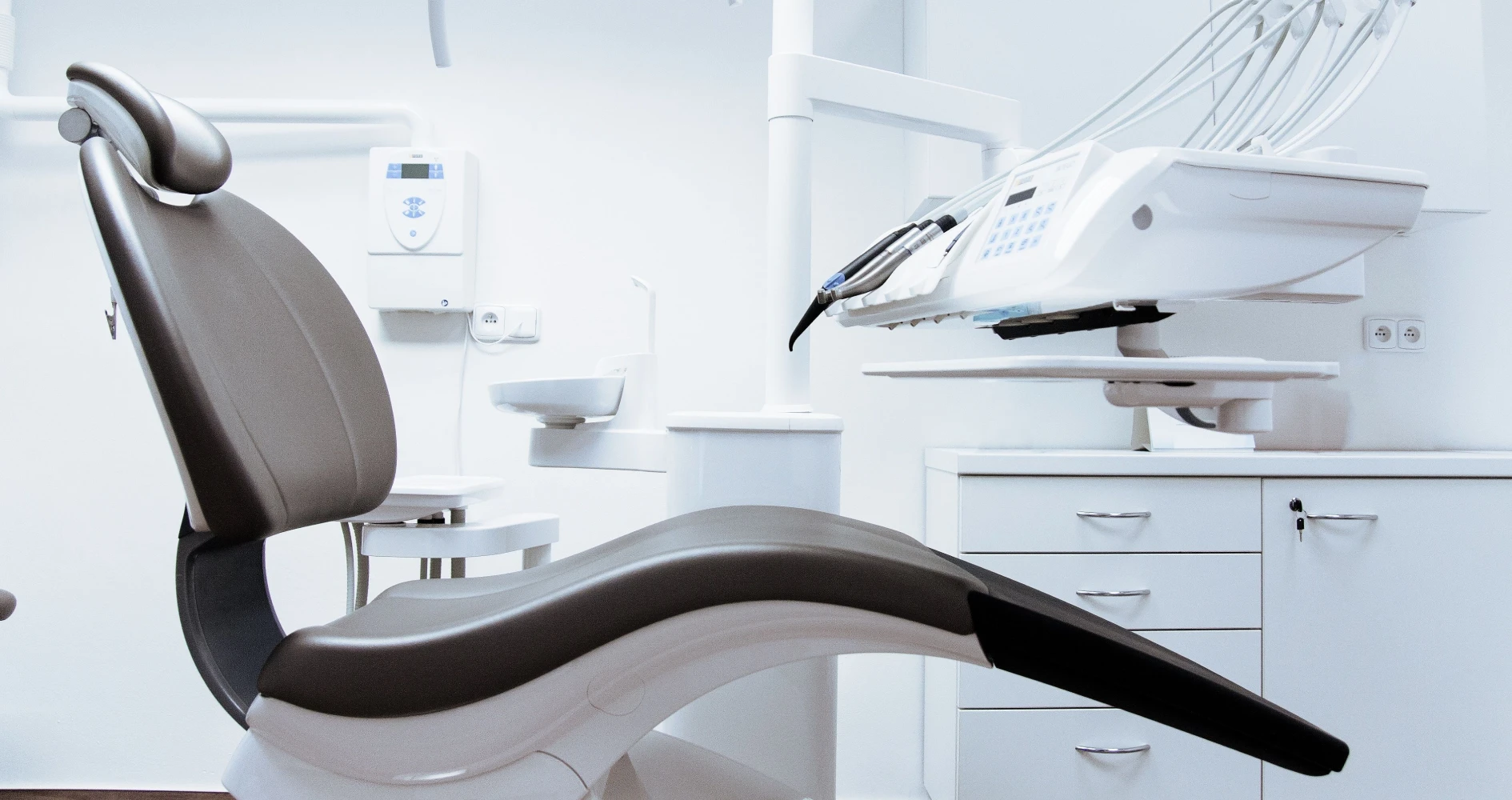 dentistes-cannes-croisette implants dentaires